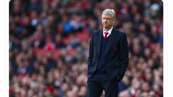 Kami minta maaf, kembalilah ke Arsenal, tulis netizen ini. Foto: istimewa
