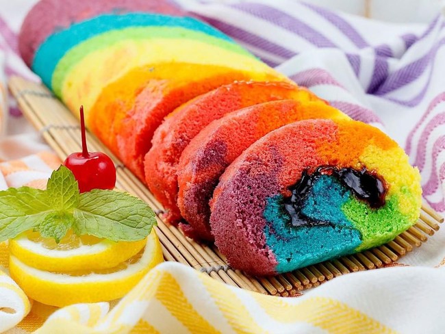 Empuk Manis Bolu Gulung Jadi Oleh-oleh Khas 5 Daerah Ini