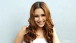 Ibunya di-Bully, Ayu Ting Ting: Jangan Main Instagram