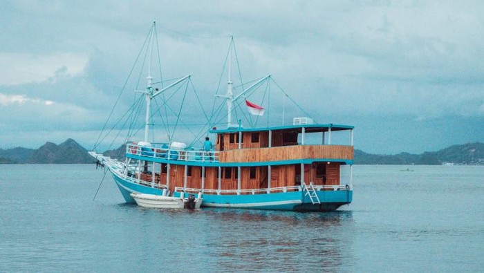 Kapal Phinisi Labuan Bajo