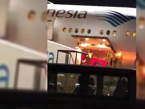 Soal Mobil Ferrari di Dalam Pesawat, Garuda Indonesia Buka Suara