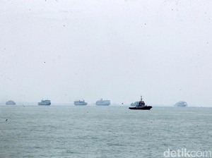 BMKG Prediksi Gelombang Laut di Selat Sunda Aman Saat Mudik Lebaran