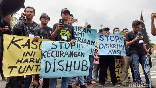 Geruduk DPRD dan Polres, Jukir di Pati Adukan Dugaan Pungli Oknum Dishub