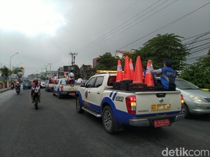 Respons Pro-Kontra Warga Terkait Uji Coba Sistem 2-1 di Puncak