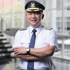 Jam Tangan Mewah Dirut Garuda yang Dipecat karena Harley Davidson Jam Tangan Mewah Dirut Garuda yang Dipecat karena Harley Davidson
