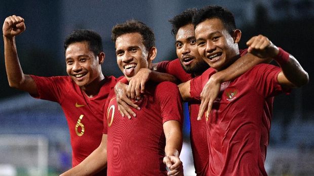 Pemain-pemain Timnas Indonesia U-23 akan digabungkan dengan senior untuk seleksi Januari nanti.