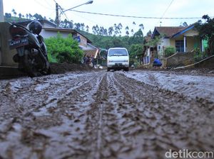 DPRD Minta Petani Kembalikan Fungsi Lahan di Kertasari Bandung