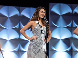 Tampilan Puteri Indonesia Tembus Top 10 Miss Universe 2019