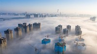 Guiyang memiliki ekonomi yang beragam, secara tradisional merupakan pusat produksi aluminium, penambangan fosfat, dan manufaktur instrumen optik. Namun, setelah reformasi, mayoritas output ekonomi kota di sektor jasa. Foto: Dok. Xinhua/Liu Xu