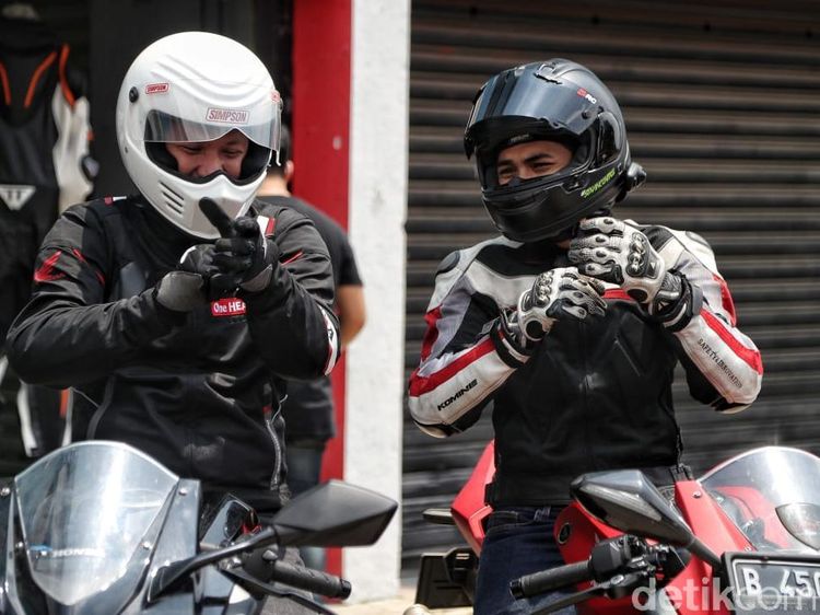 Gading Marten dan Ratusan Bikers Honda Jajal Sirkuit Sentul