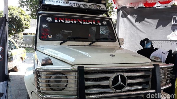 Menolak Tua, Mercy Klasik Ini Keliling Dunia demi Nama Indonesia