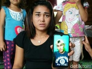 Siti Zulaeha yang Rumahnya Dibakar Pacar Bekerja sebagai Pemandu Karaoke