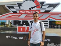 Aksi Gading Marten & Ratusan Bikers Honda CBR di Sentul