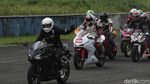 Momen Parade Ratusan Bikers di CBR Race Day