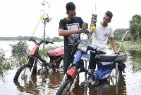 Pemuda Malaysia Ciptakan Motor Anti Banjir