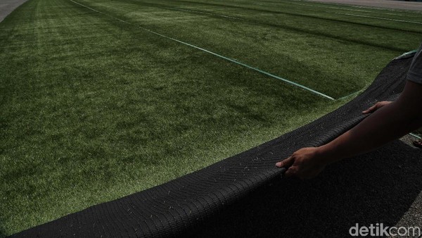 Melihat Pembangunan Lapangan Sepakbola Muara Angke