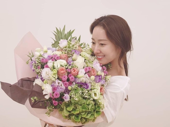 Jeon Hye Bin, artis drakor resmi menikah di Bali. Foto: Instagram @heavenbin83 Jeon Hye Bin, artis drakor resmi menikah di Bali. Foto: Instagram @heavenbin83