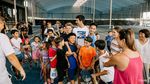 Novak Djokovic Main Tenis Bareng Anak-anak di Bali