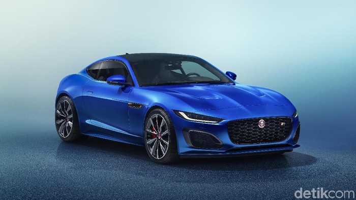 Jaguar merilis sedan sport F-Type model baru pada 2 Desember 2019.