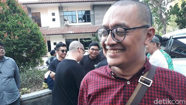 Kader PDIP Solo, Ginda Ferachtriawan.