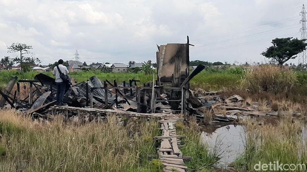Heboh Bakar Rumah Pacar di Palembang, Vije Menghilang