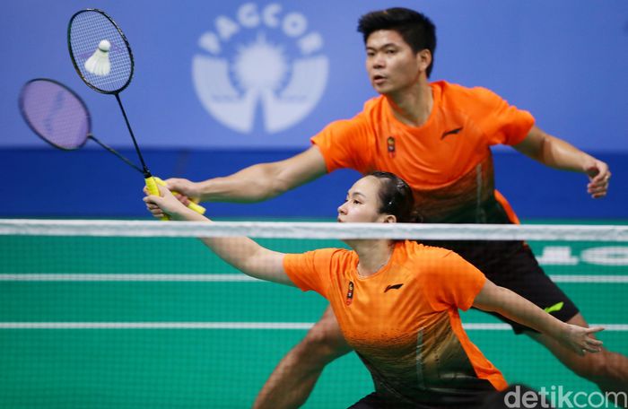 Praveen/Melati Raih Emas di SEA Games 2019 Praveen Jordan/Melati Daeva Oktavianti mengalahkan pasangan Goh Soon Huat/Shevon Jemie Lai (Malaysia) di final bulutangkis SEA Games 2019. Mereka pun meraih medali emas.