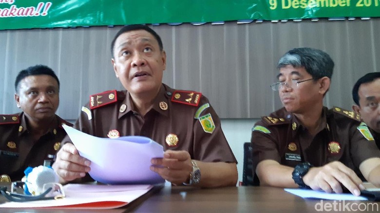 https://awsimages.detik.net.id/community/media/visual/2019/12/09/7c329df0-efdd-47e6-b7f8-eaccd3d711ef_169.jpeg?w=780&q=90 https://awsimages.detik.net.id/community/media/visual/2019/12/09/7c329df0-efdd-47e6-b7f8-eaccd3d711ef_169.jpeg?w=780&q=90