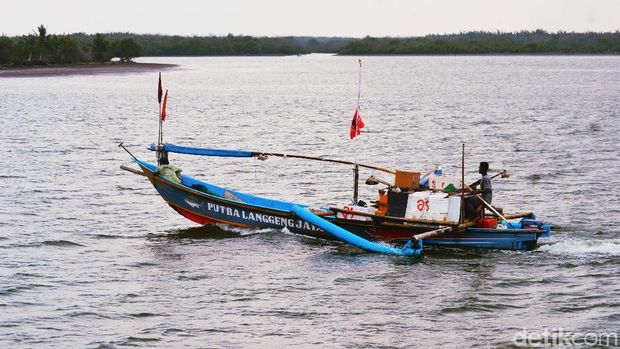 Pelabuhan Majingklak Pangandaran, Hidup Segan Mati Pun Tak Mau