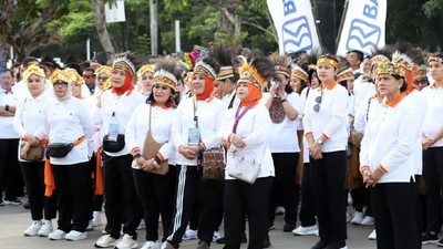BRI Sukseskan Jalan Sehat Keluarga