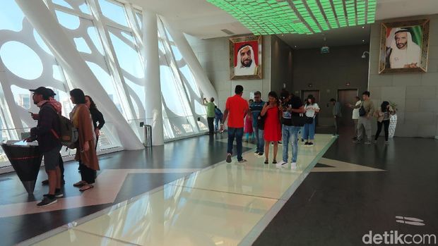 Dubai Frame, Bingkai Foto Terbesar Dunia yang Berlapis Emas