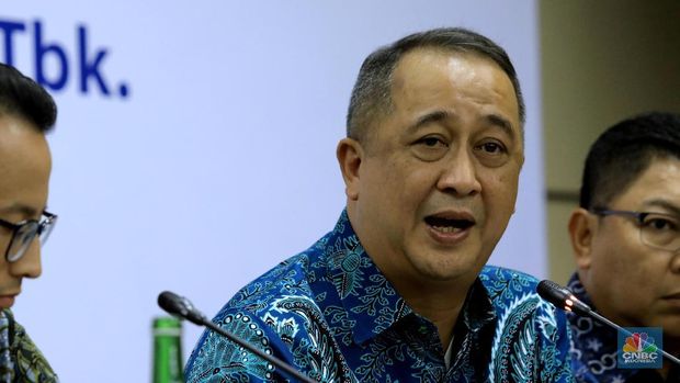 Direktur Utama Bank Mandiri, Royke Tumilaar (CNBC Indonesia/Muhammad Sabki)