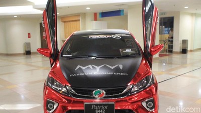 Kembaran Sirion di Malaysia Pakai Pintu ala Lamborghini