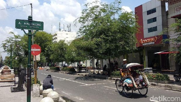 Malioboro Masih Dijejali Sampah, Bahkan di Hari Program Bersih-bersih