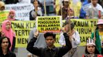Massa Geruduk Istana Peringati Hari HAM Internasional