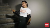 Komedian Kiky Saputri saat berkunjung ke redaksi CNN Indonesia.com, Jakarta, 3 Desember 2019. CNN Indonesia/ Hesti Rika