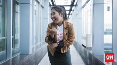 Lihat Sosok Kiky Saputri, Komika Langganan Roasting Pejabat