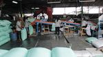 Melihat Proses Daur Ulang Botol Plastik Air Kemasan