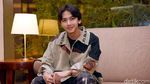 Senyum Ari Irham yang Bikin Gadis Salah Tingkah
