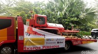 Di kesempatan yang sama, Plt. Kepala Badan Litbang Kementerian PUPR Lukman Hakim mengungkapkan bahwa sebelum melakukan ekspor, sejak tahun 2018, alat ini telah digunakan Direktorat Jenderal Bina Marga Kementerian PUPR untuk survey kondisi struktur perkerasan jalan, khususnya di lingkungan Balai Besar atau Balai Pelaksanaan Jalan Nasional (BPJN) wilayah V Palembang, VII Semarang, XIII Makassar, dan XV Manado.