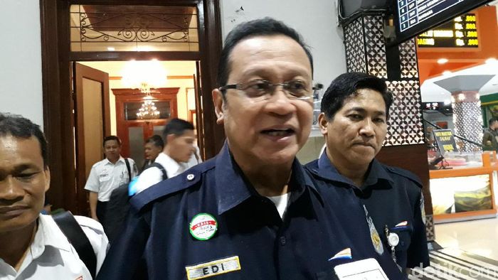 Dirut PT KAI Edi Sukmoro/Foto: Pradito Rida Pertana/detikcom Dirut PT KAI Edi Sukmoro/Foto: Pradito Rida Pertana/detikcom