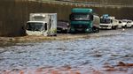 Mobil-mobil Ini Jadi Korban Banjir di Libanon