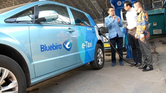 Buka Pool Baru, Blue Bird Akan Rekrutmen Besar-besaran Lagi