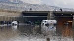 Mobil-mobil Ini Jadi Korban Banjir di Libanon