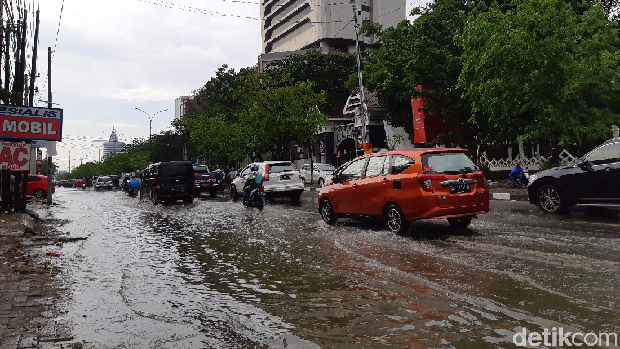 Jalan Urip Sumoharjo Makassar Sulsel