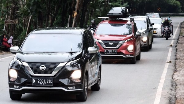 Menuju Ibu Kota Baru Ditemani Nissan Livina
