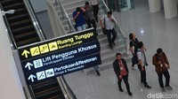 Trafik penumpang Bandara Syamsudin Noor Banjarmasin pada 2018 sudah mencapai 3,9 juta penumpang. Sementara kapasitas ideal terminal lama hanya dapat menampung 1,6 juta penumpang per tahun.