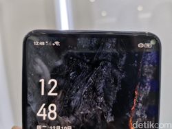 Canggih! Ini Dia Ponsel Oppo dengan Kamera di Dalam Layar