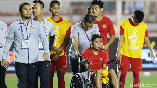 Wajah Sedih Timnas Indonesia Usai Kalah di Final SEA Games 2019