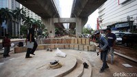 Awalnya, kawasan ini direvitalisasi untuk menjadi tempat warga berkegiatan dan akan tersedia skate park dan bike park, area istirahat, ruang seni dan parkir sepeda serta sisi ruang seni akan tersedia panggung dan amphitheater. Agung Pambudhy/detikcom  