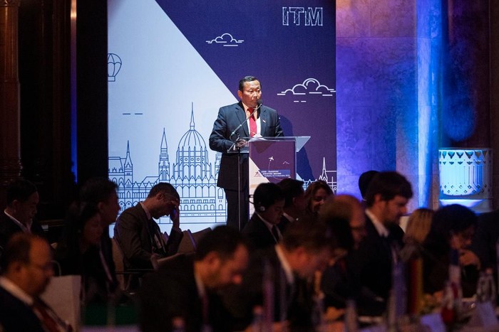 Di Hungaria, Kemenhub Bahas Digitalisasi Transportasi Berkelanjutan